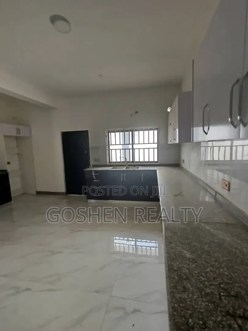5bdrm Townhouse / Terrace in Jahi Glimor for rent in Jahi