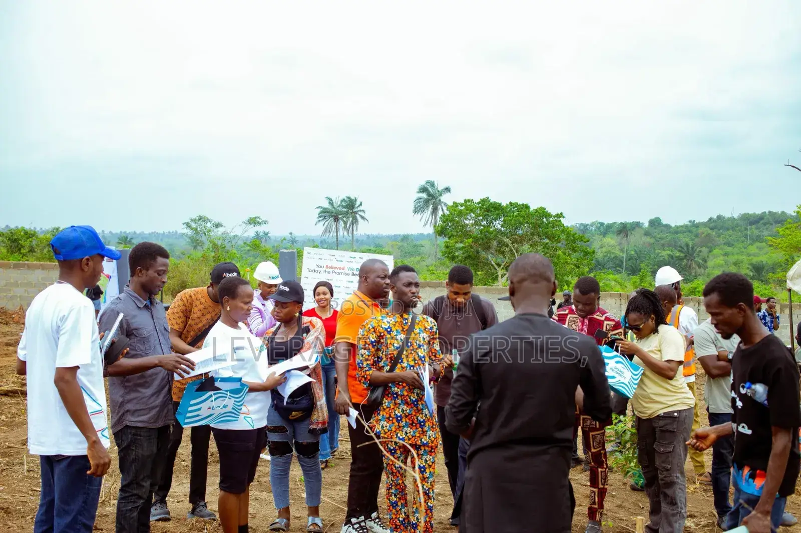 Buy Build Ready Land W/Cofo Along Ikorodu-Epe-Ijebu Road in Odogbolu