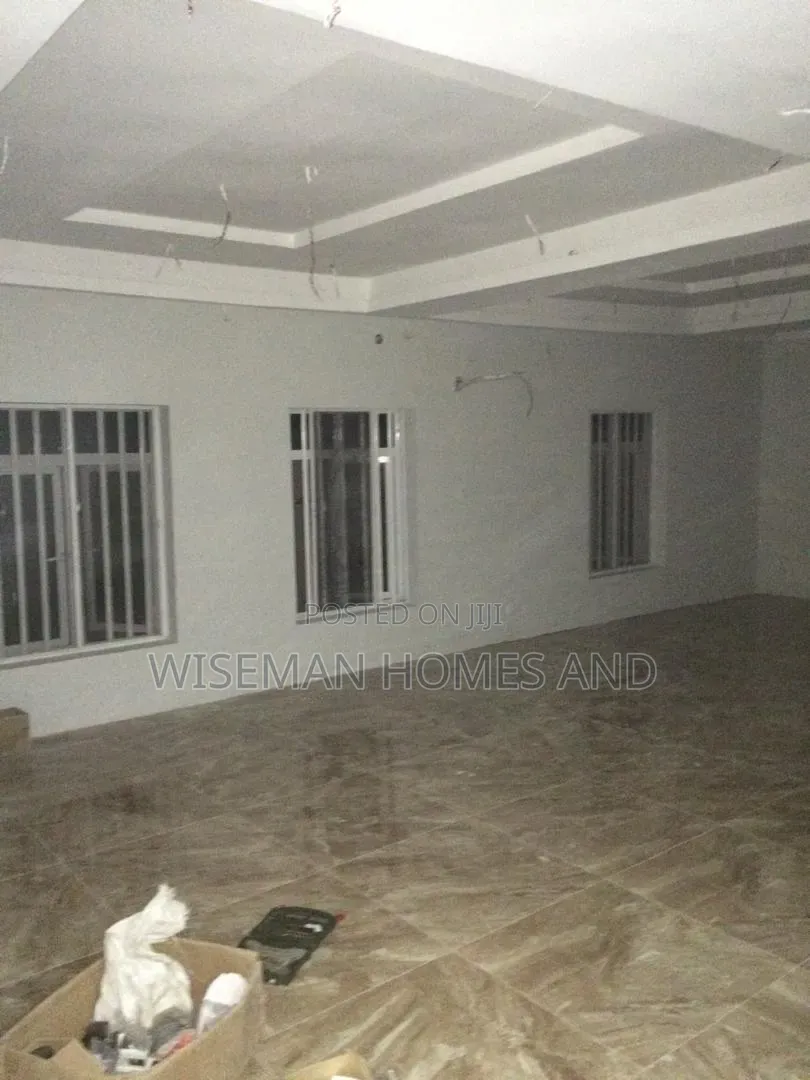 5bdrm Duplex in Eleganza Estate, VGC / Ajah for sale in VGC / Ajah