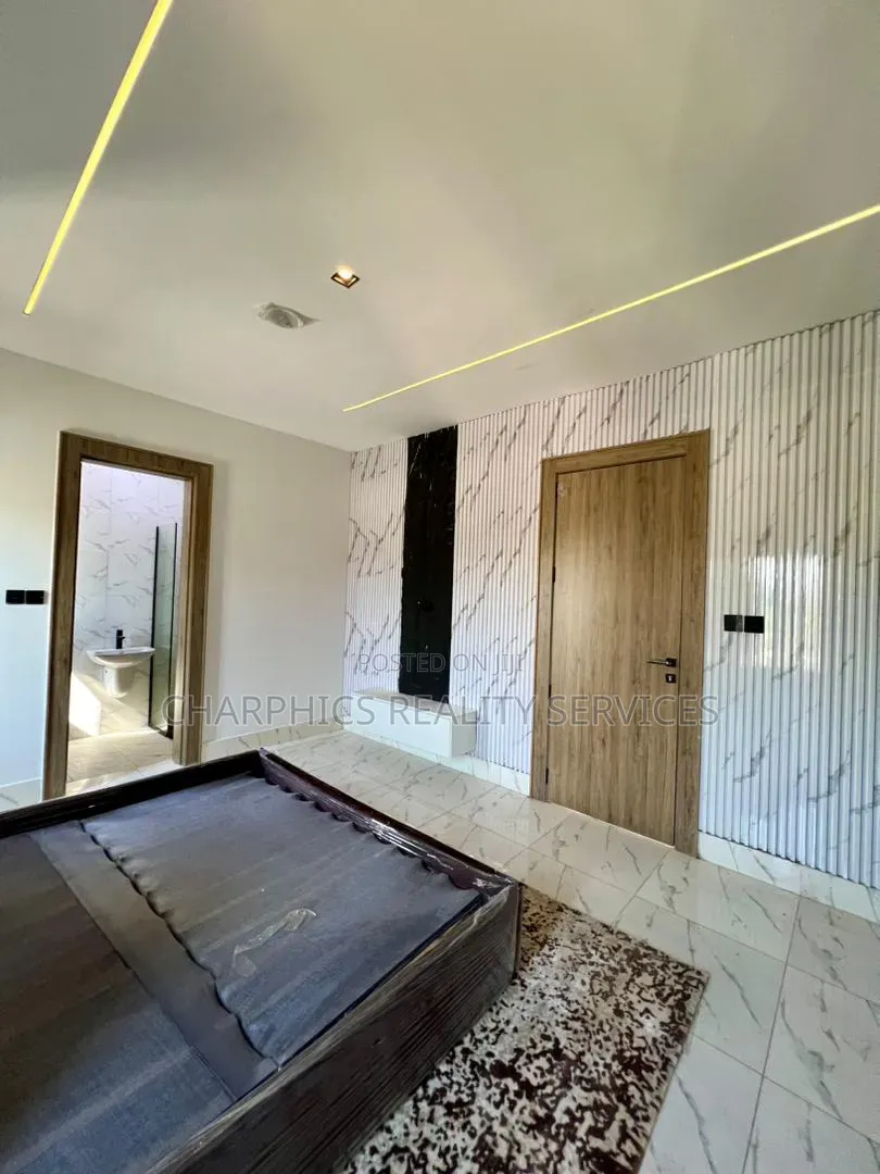 2bdrm Apartment in Lekki Phase 1 for sale in Lekki Phase 1