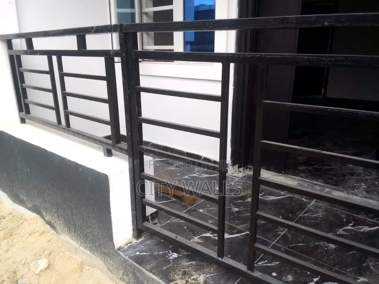 2bdrm Block of Flats in Ogombo for rent in Ogombo