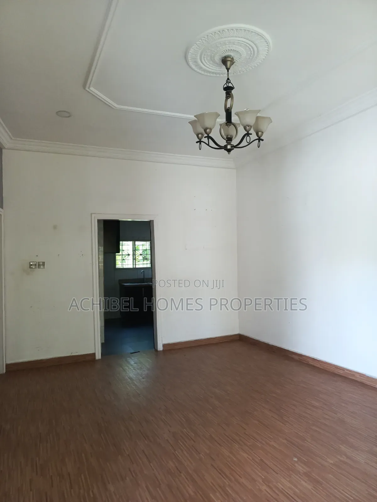3bdrm Bungalow in Off Hakeem Dickson, Lekki Phase 1 for rent in Lekki Phase 1