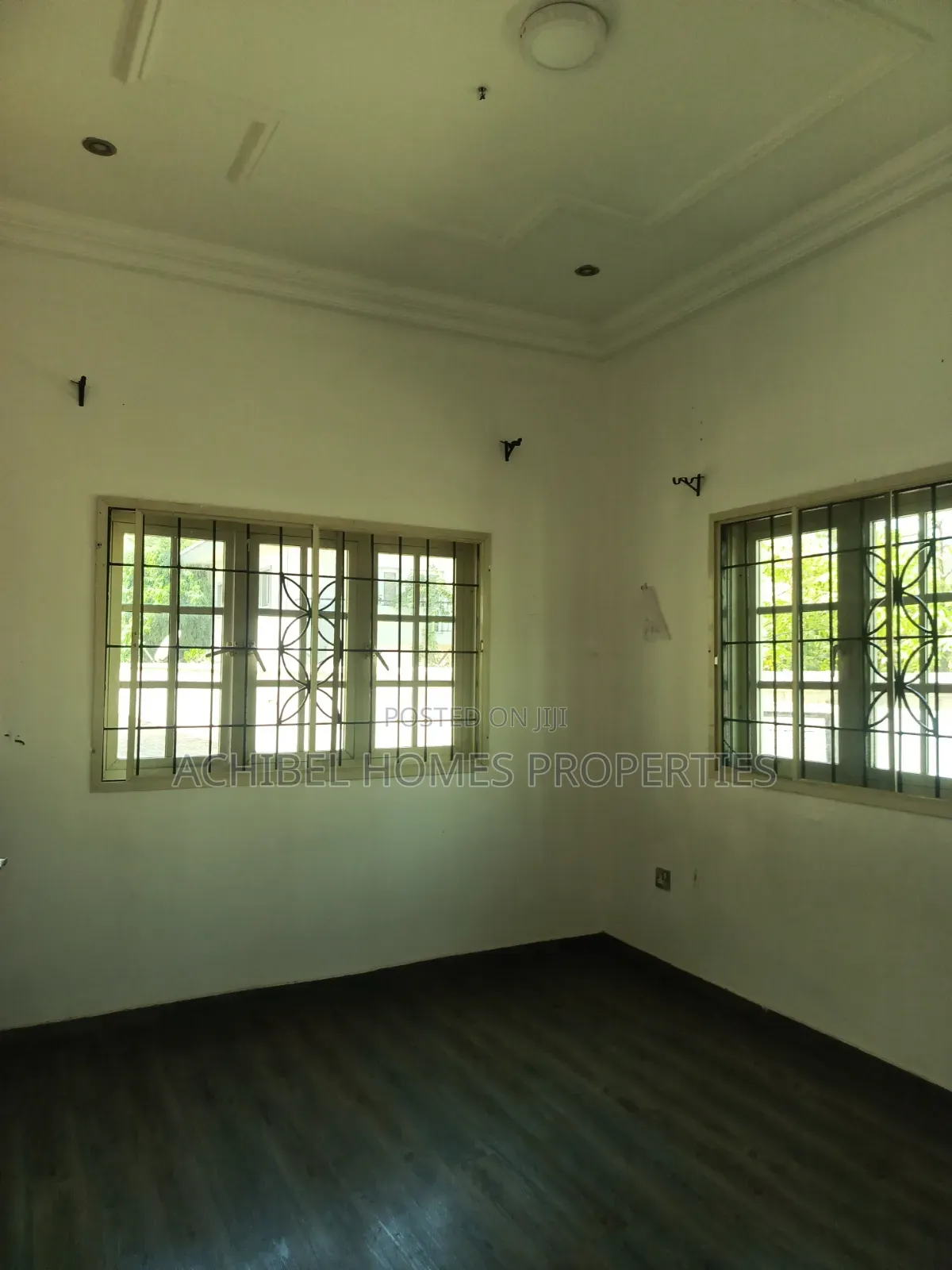 3bdrm Bungalow in Off Hakeem Dickson, Lekki Phase 1 for rent in Lekki Phase 1