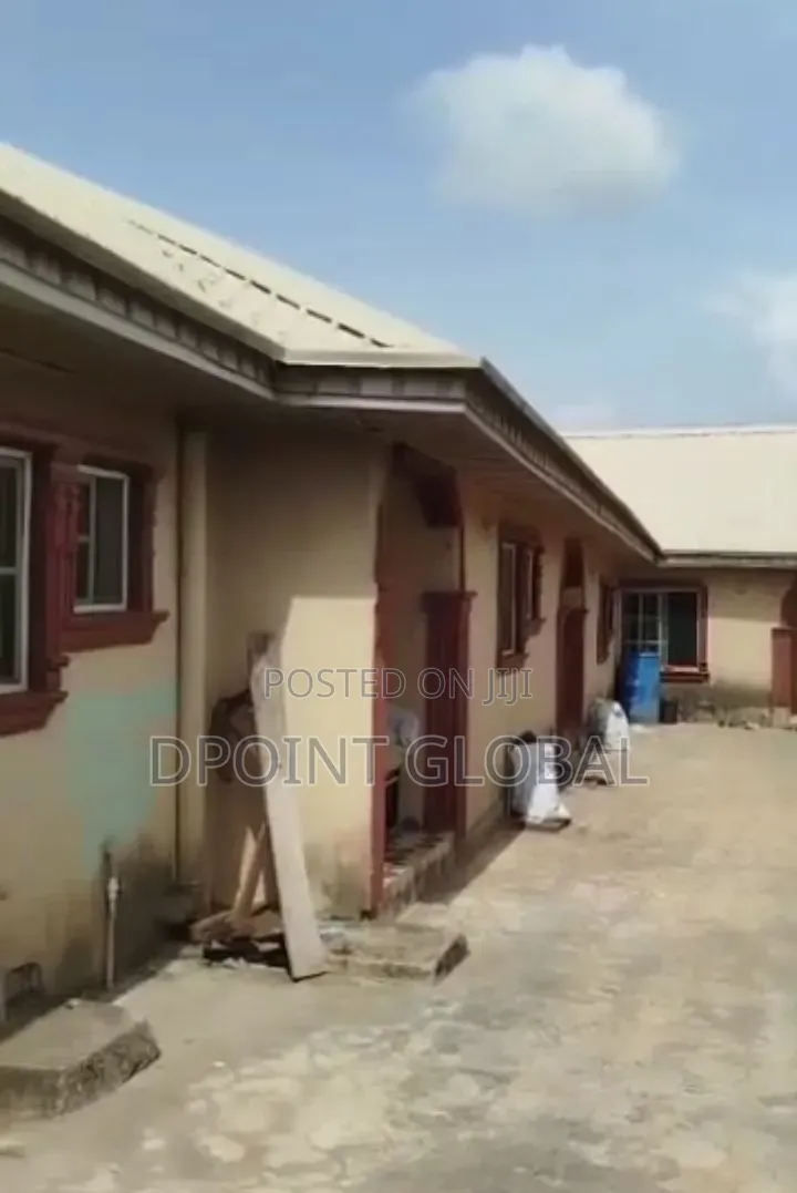 4bdrm Bungalow in Not Estate, Alagbado for sale in Alagbado