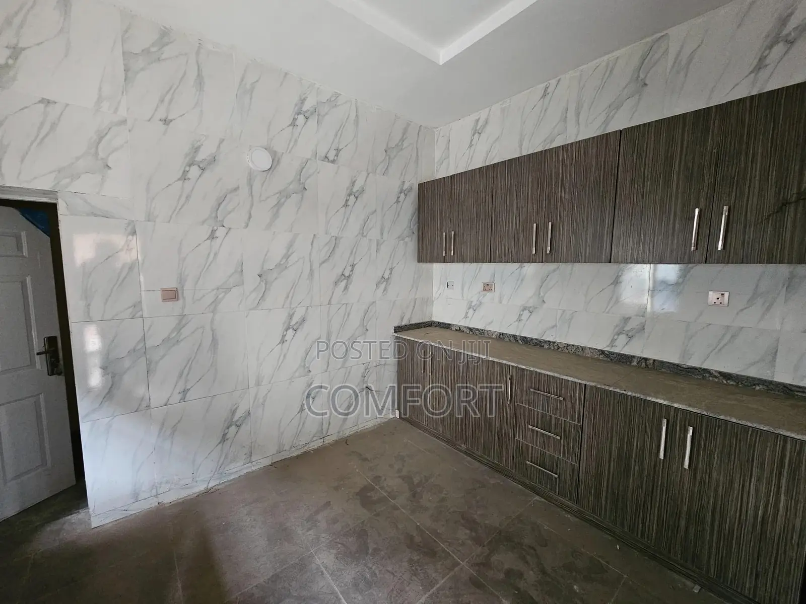 3bdrm Block of Flats in Durumi for sale in Durumi