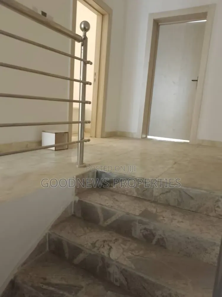 4bdrm Duplex in Vgc By Harris Drive for sale in VGC / Ajah