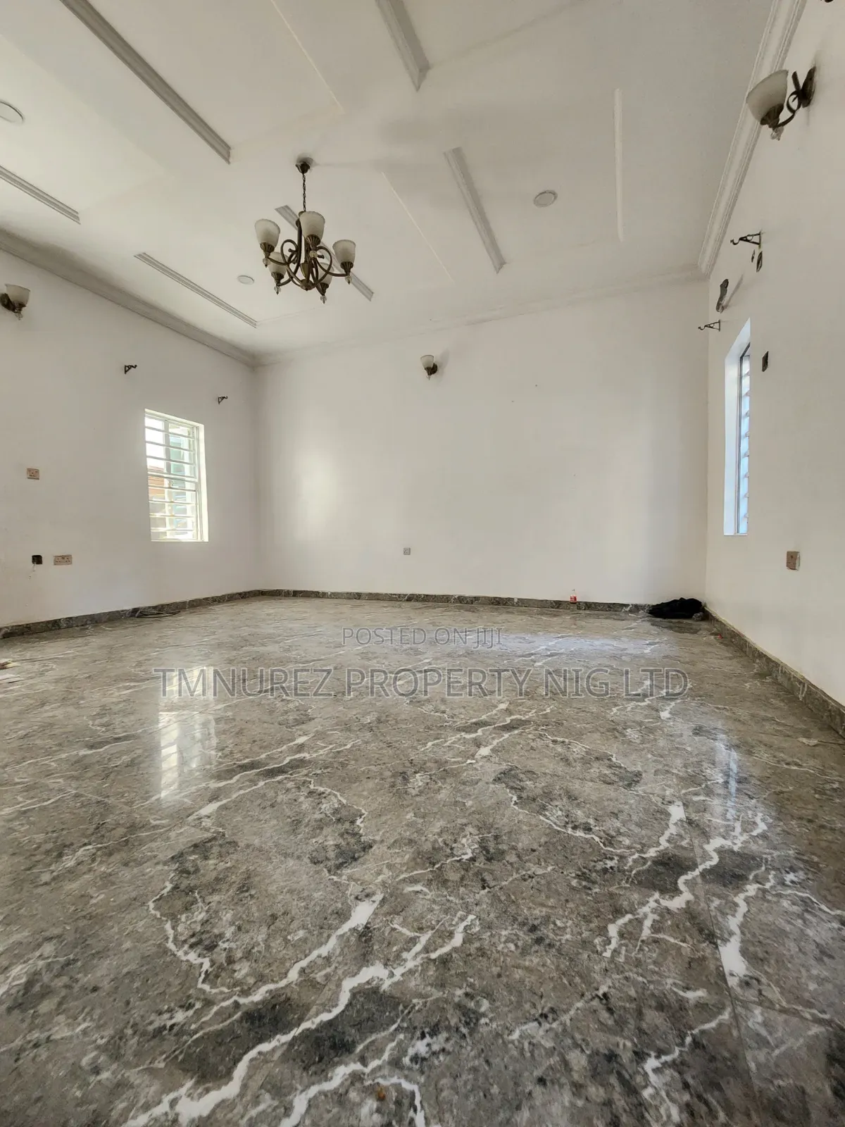 Studio Apartment in Ikota for rent in Ikota