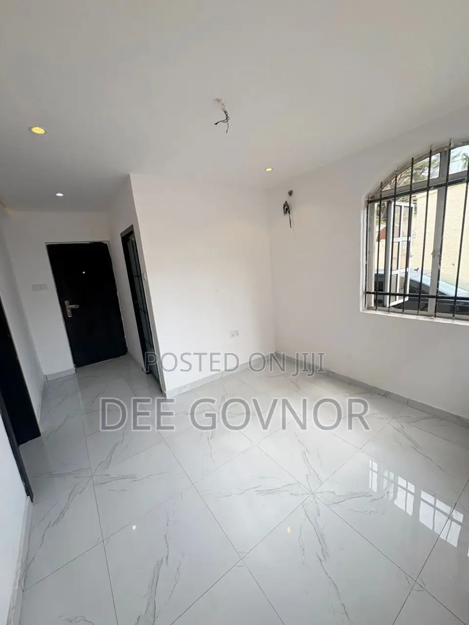 5bdrm Townhouse/Terrace in B Ikota, Lekki Phase 2 for sale in Lekki Phase 2