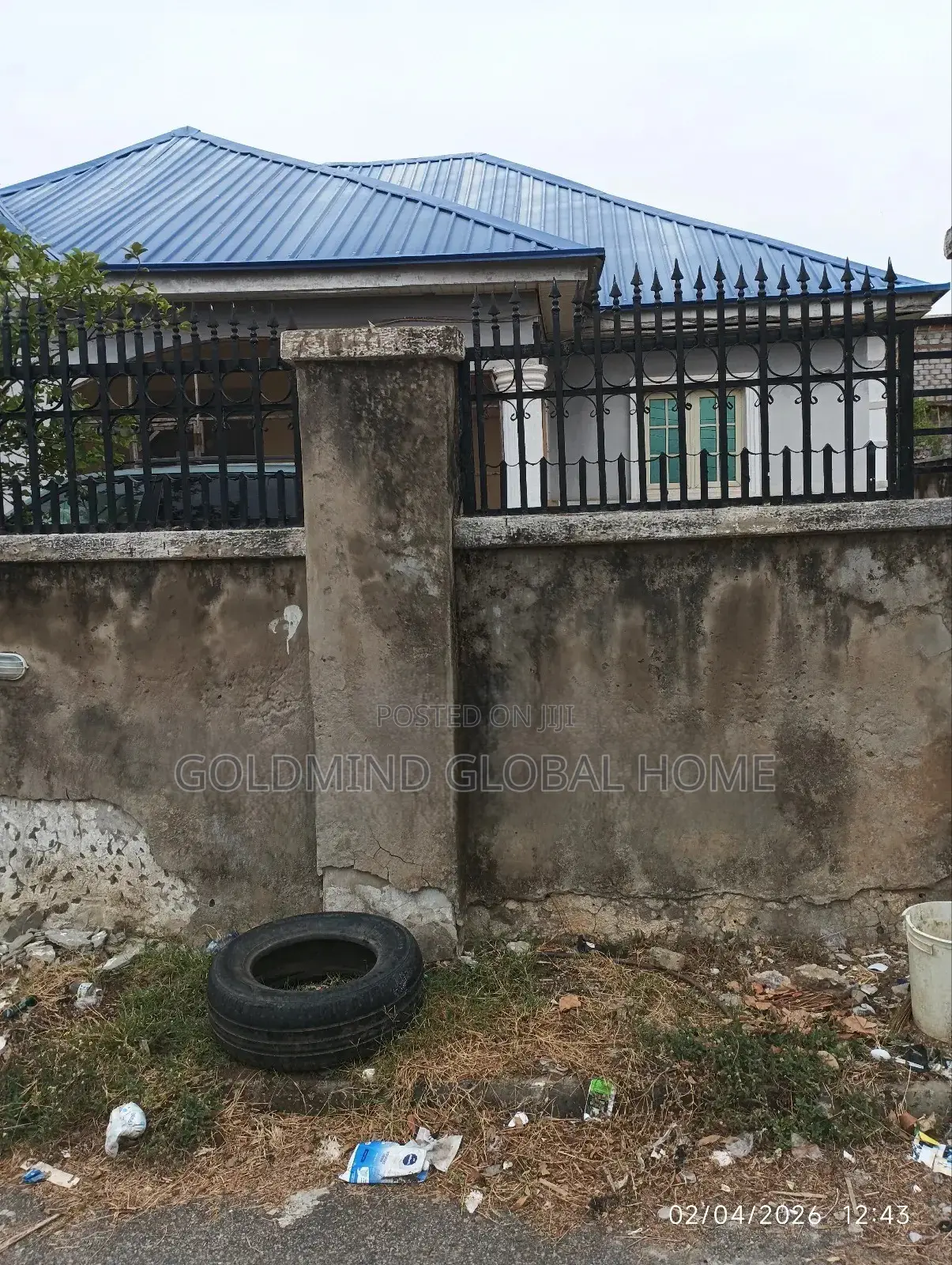 4bdrm Bungalow in Lugbe - Abuja for sale in Sabon Lugbe