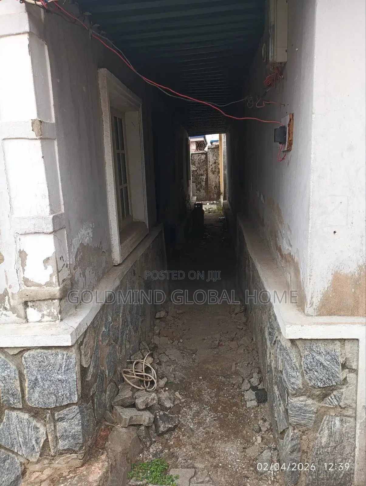 4bdrm Bungalow in Lugbe - Abuja for sale in Sabon Lugbe