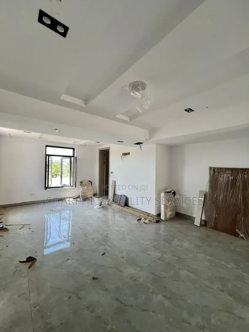 5bdrm Duplex in ($5,000,000), Ikoyi S.W for sale in Ikoyi S.W