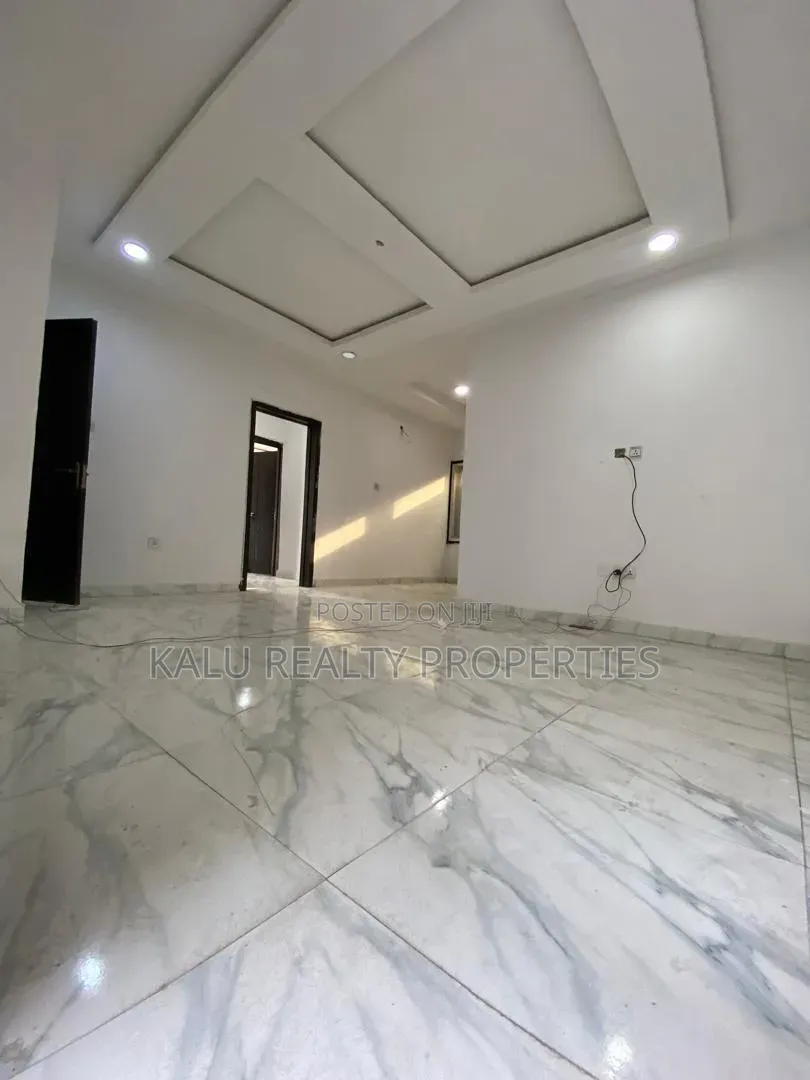 2bdrm Apartment in Osapa London for rent in Osapa london