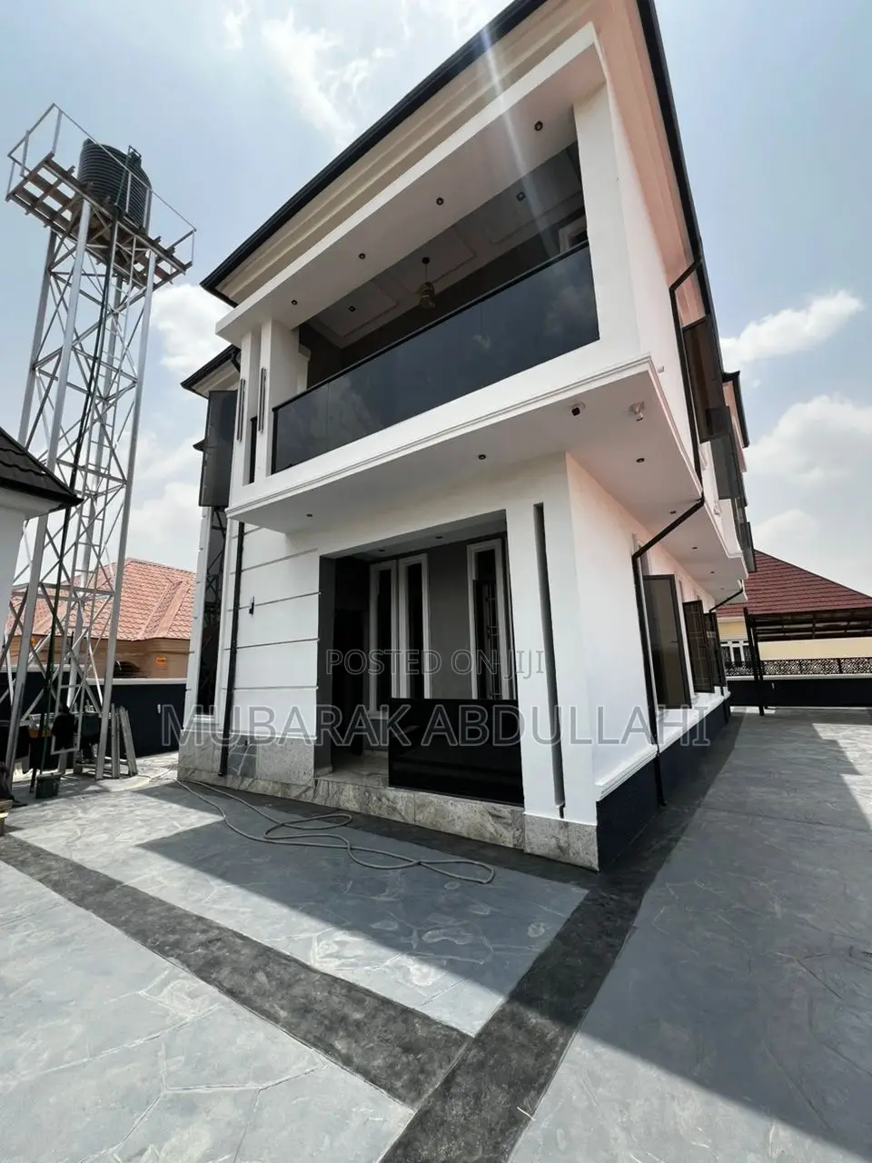 4bdrm House in Apo Resettlement for sale in Apo Resettlement
