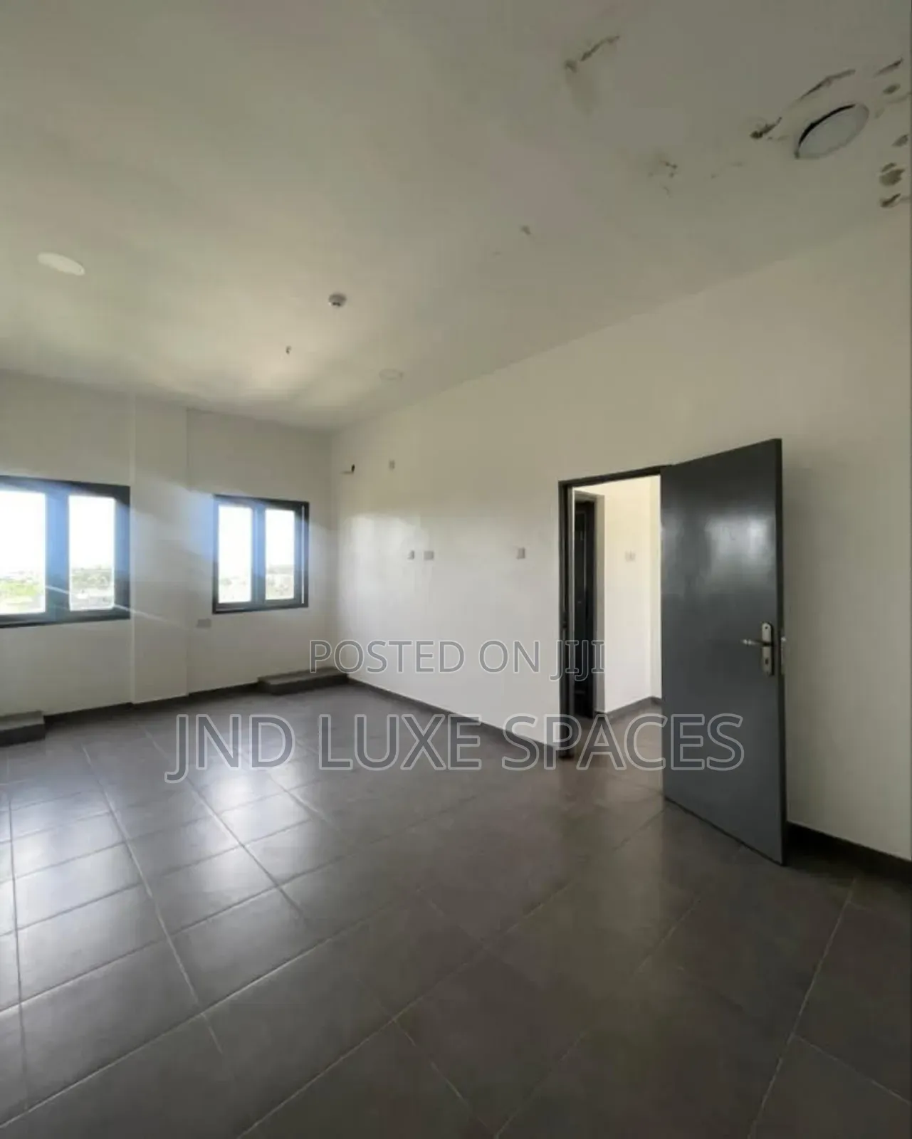 Commercial 6-Floor Main Building + 2-Floor Annex in Abijo