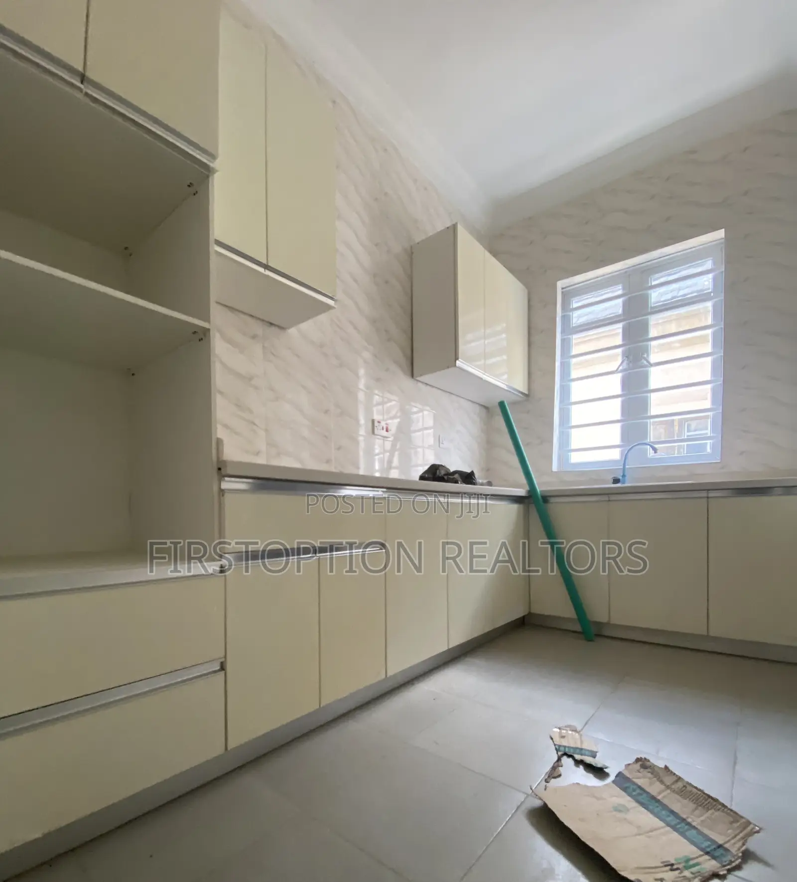 2bdrm Block of Flats in Sangotedo for rent in Sangotedo