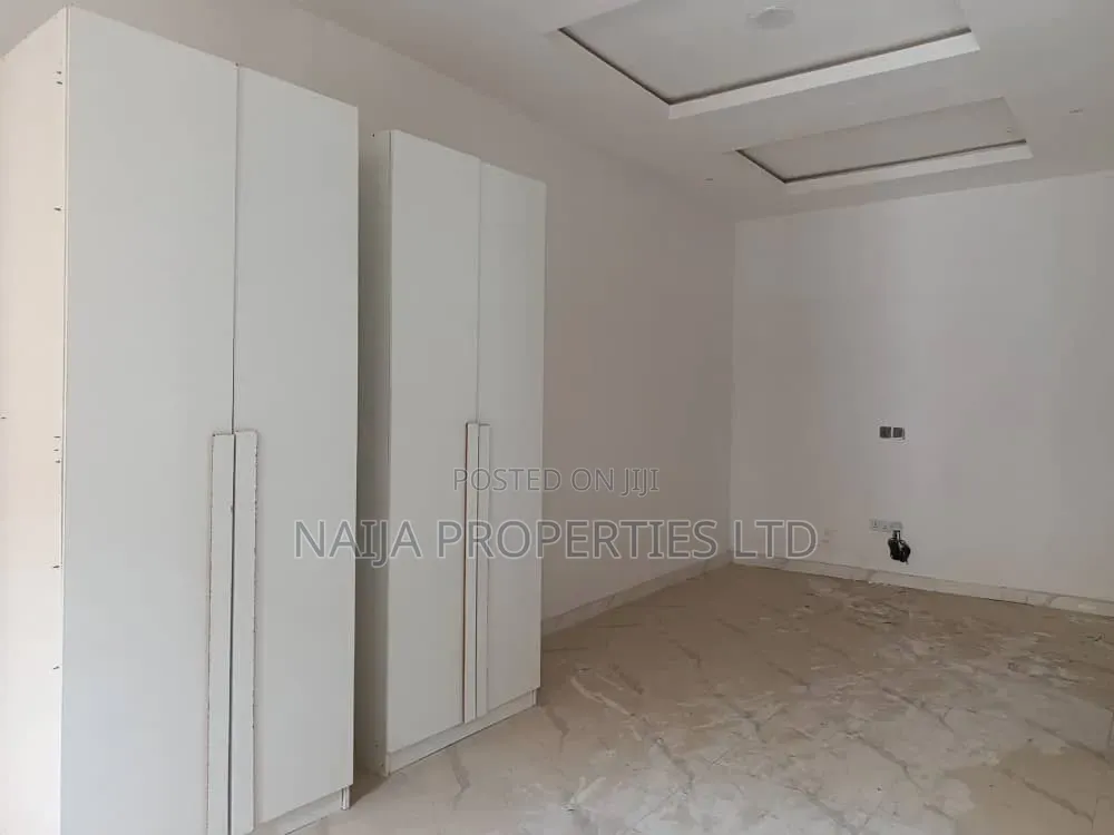 3bdrm Townhouse / Terrace in Harris Drive, Ikota for rent in Ikota