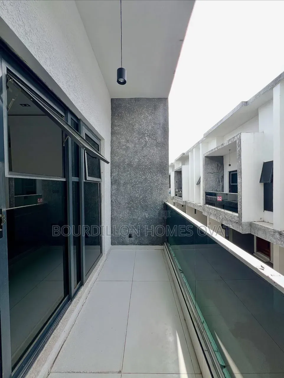 4bdrm Duplex in Ikota Villa Estate for sale in Ikota