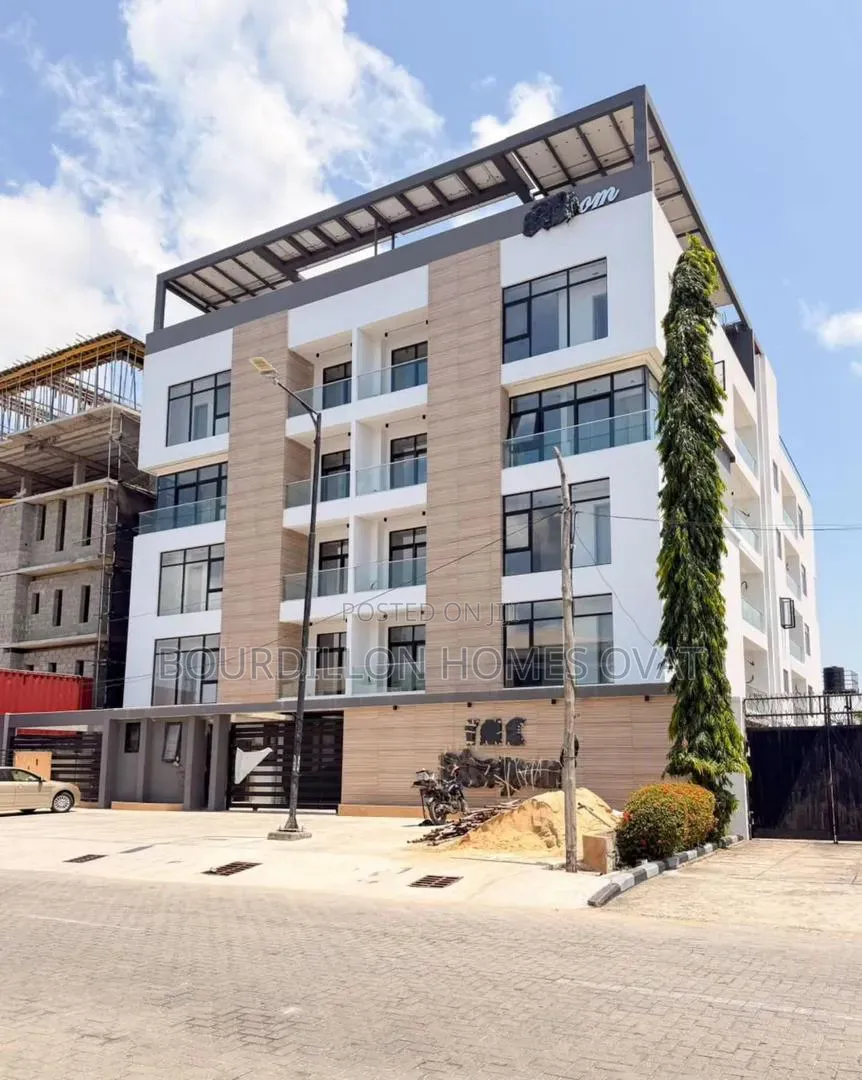 3bdrm Apartment in Lekki Phase 1 for sale in Lekki Phase 1