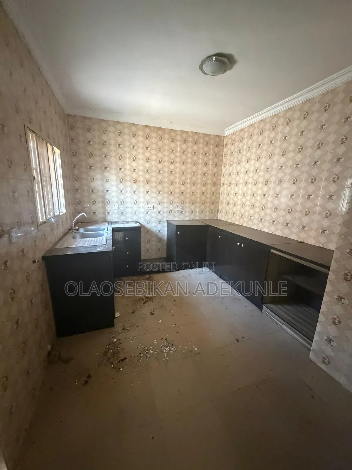 2bdrm Block of Flats in Kolapo Ishola Gra, Akobo for rent in Akobo