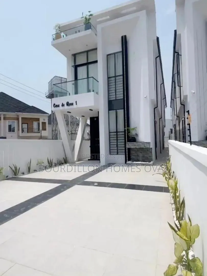 5bdrm Duplex in Ikota Lekki Lagos for sale in Ikota