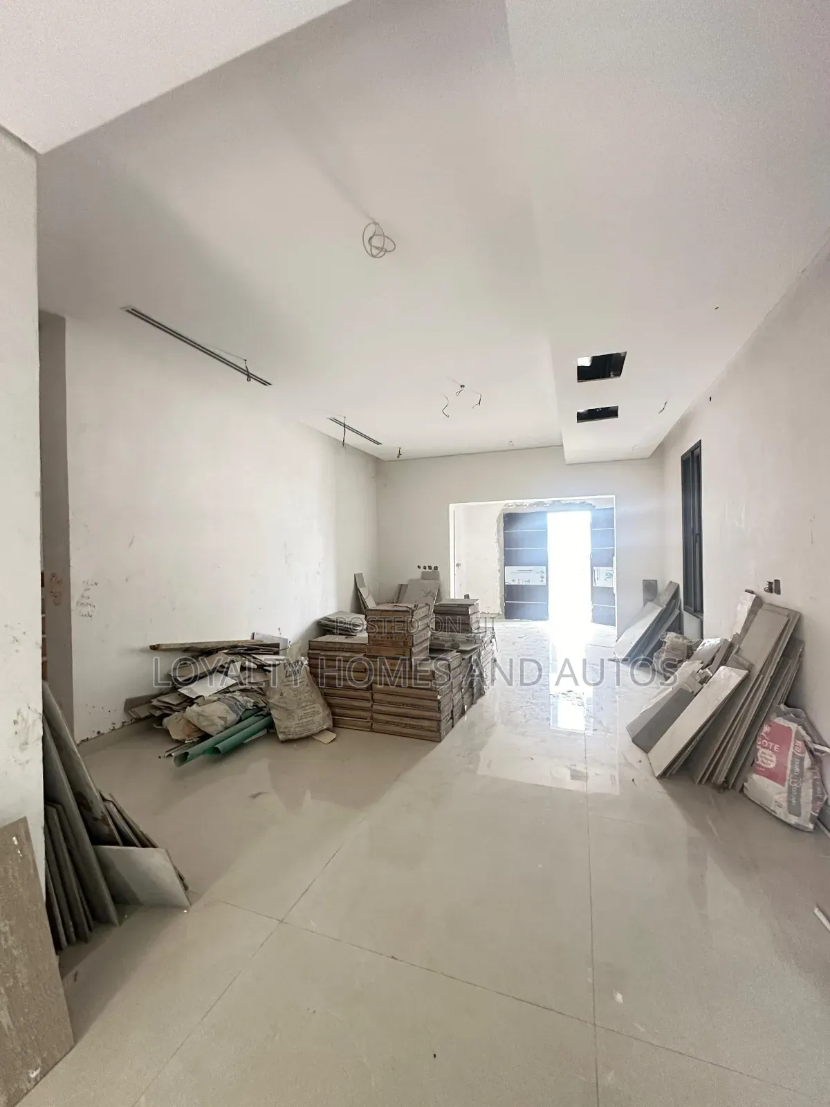 6bdrm Duplex in Bourdillon for sale in Bourdillon