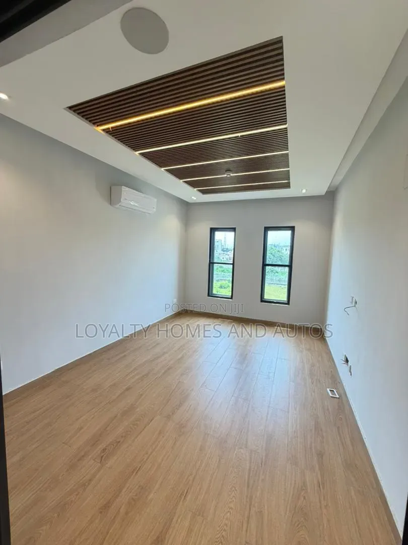 6bdrm Duplex in Old Ikoyi for sale in Old Ikoyi