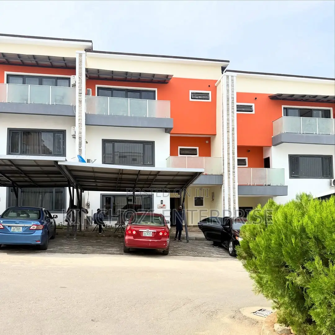 4bdrm Duplex in Kado for rent in Kado