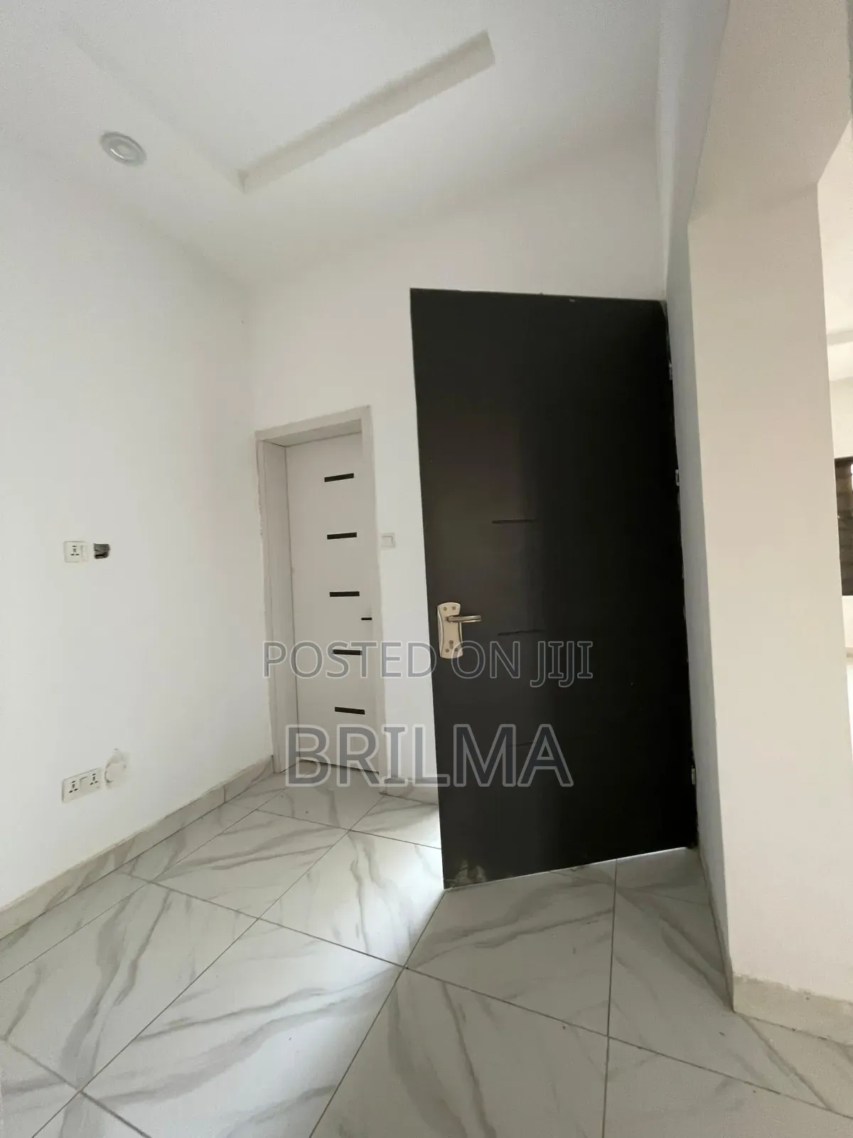 4bdrm Duplex in Jahi for sale in Jahi
