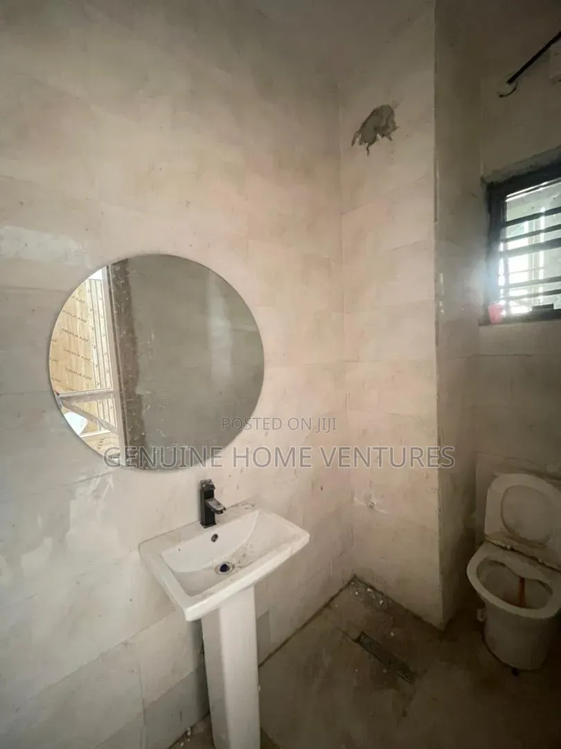 2bdrm Apartment in Ologolo Lekki for rent in Ologolo