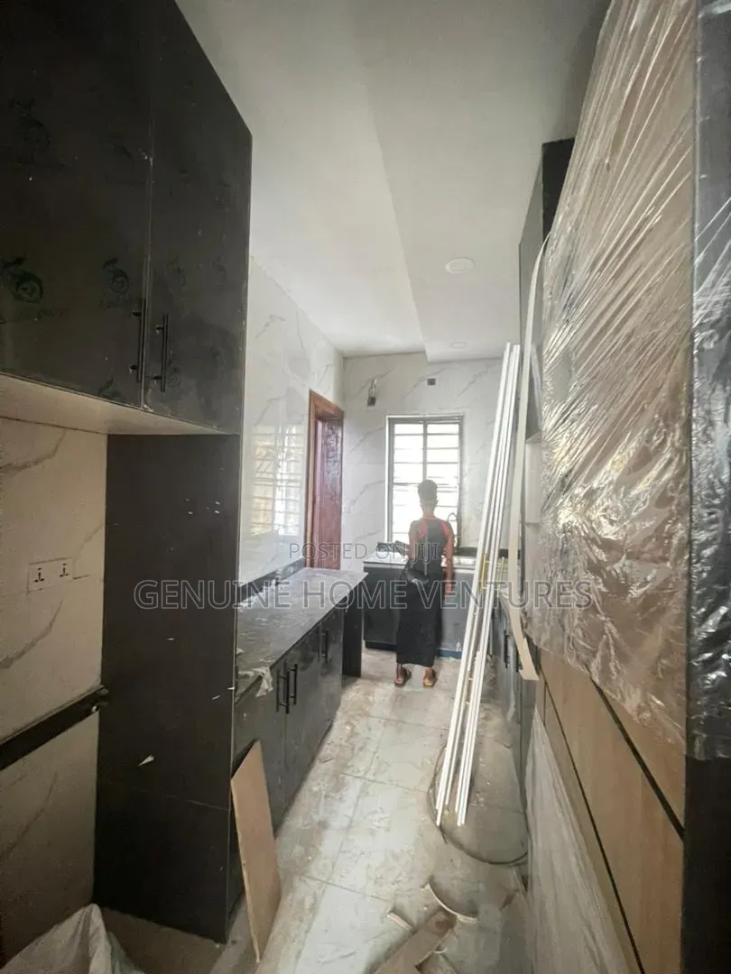 2bdrm Apartment in Ologolo Lekki for rent in Ologolo