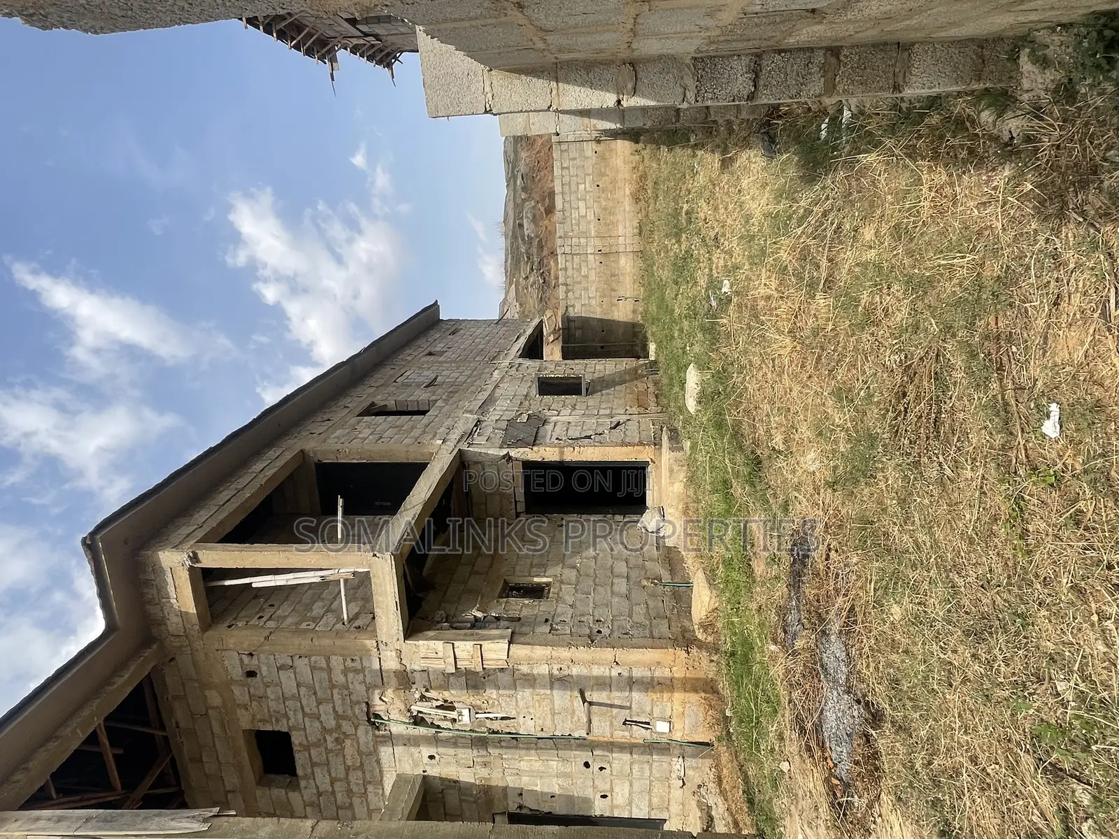 4bdrm Duplex in Somalinks, Sabon Lugbe for sale in Sabon Lugbe