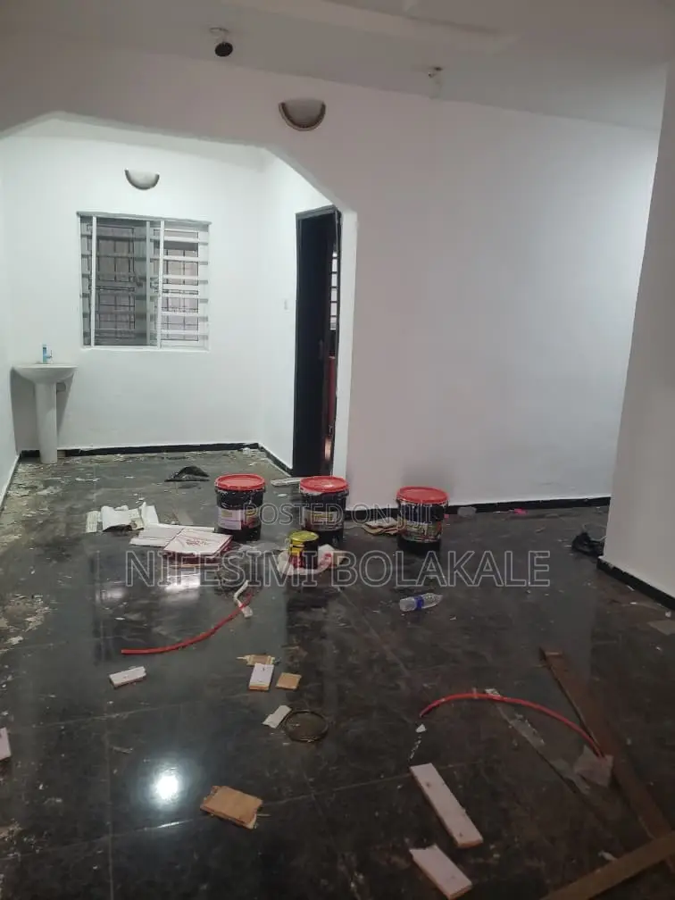 3bdrm Block of Flats in Behind Mardie Grazz for rent in Akala Express