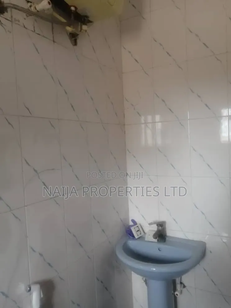 3bdrm Apartment in Giwa Garden, Sangotedo for rent in Sangotedo