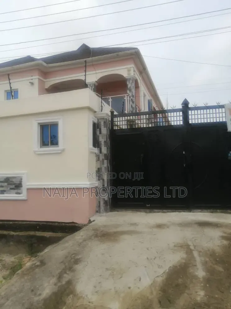 3bdrm Apartment in Giwa Garden, Sangotedo for rent in Sangotedo