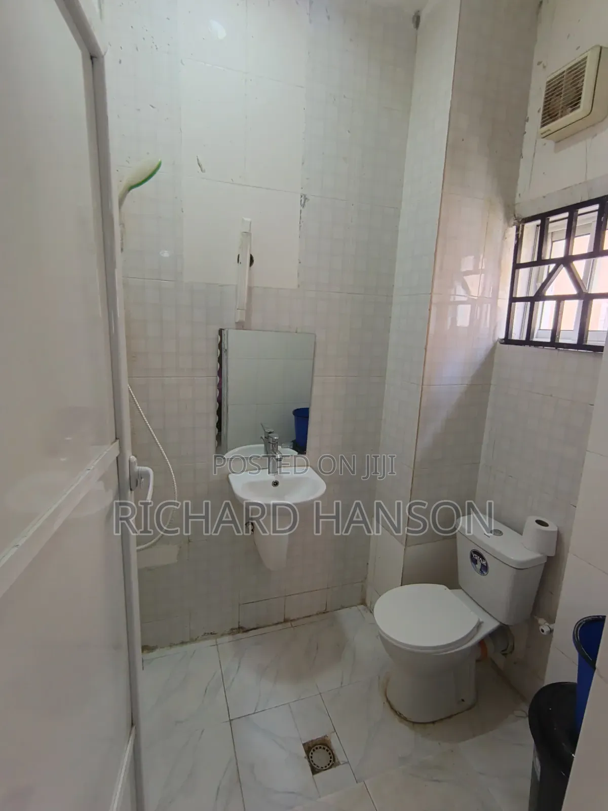 2bdrm Apartment in Monastery Road (2Yrs, Sangotedo for rent in Sangotedo
