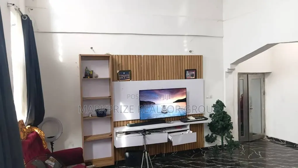 Furnished 6bdrm Duplex in Atlantic Layout for sale in Oke Ira / Ajah