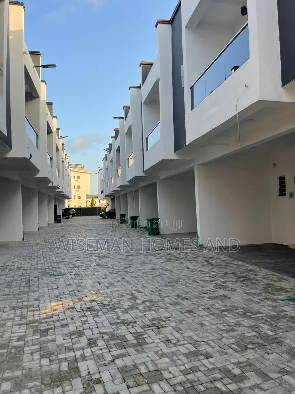 4bdrm Duplex in Ikota Lekki Eti-Osa for rent in Ikota
