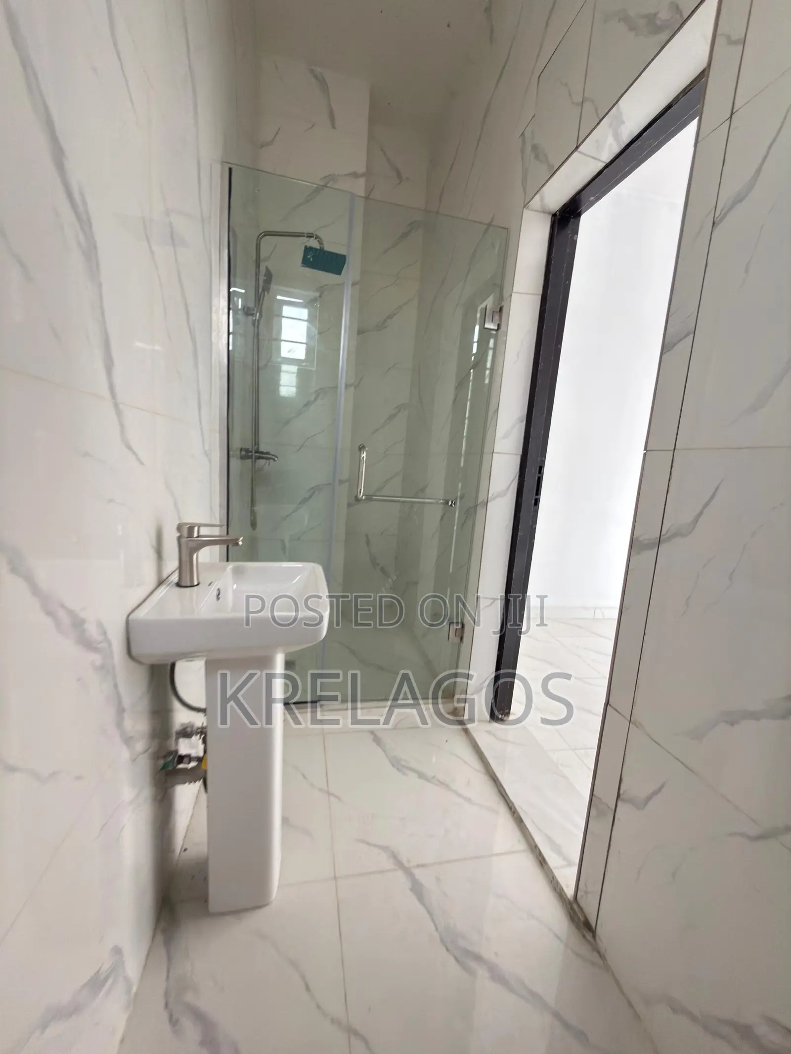 4bdrm Duplex in Abraham Adesanya Estate for sale in Abraham Adesanya Estate