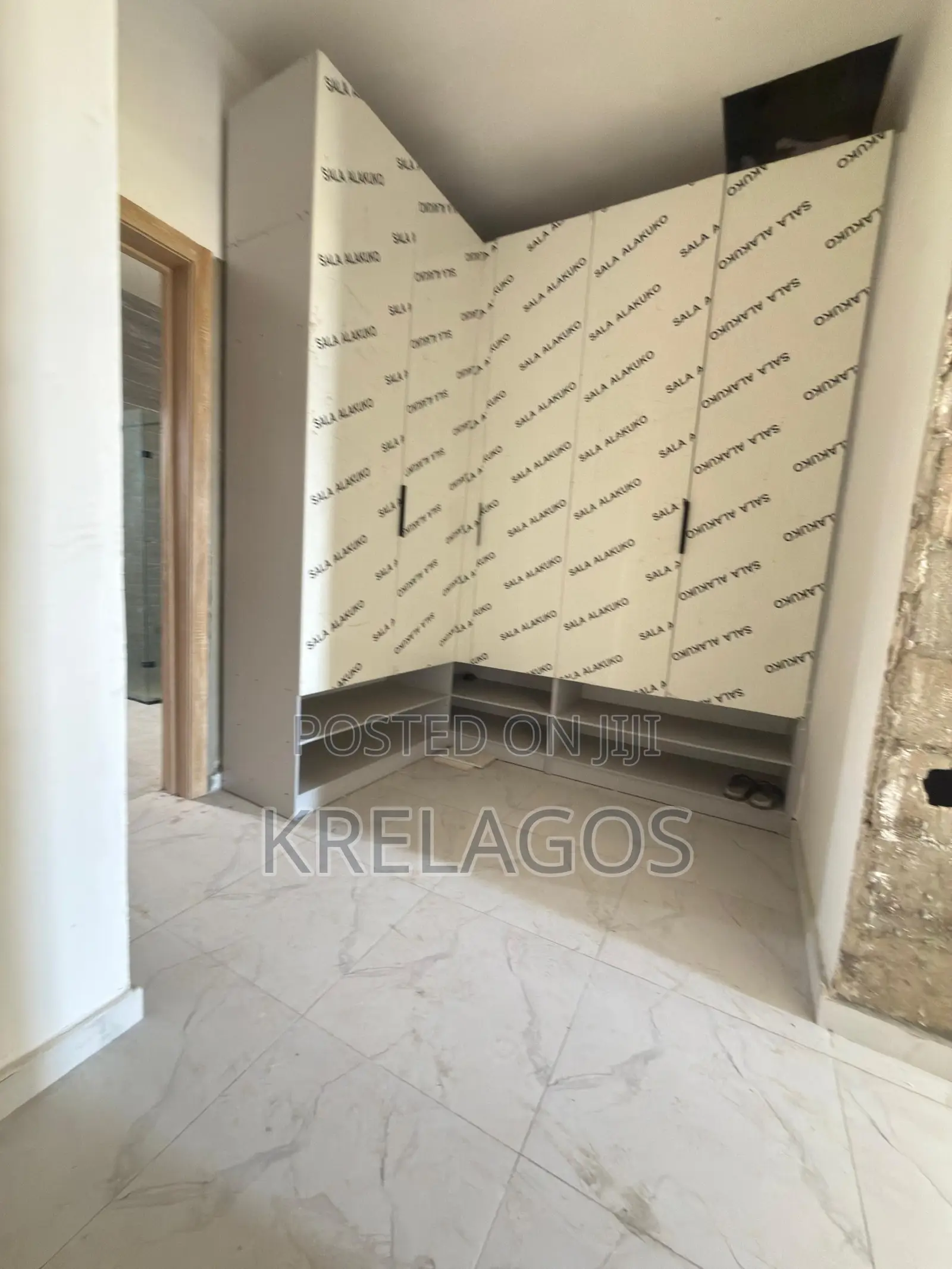 3bdrm Duplex in Abraham Adesanya Estate for sale in Abraham Adesanya Estate
