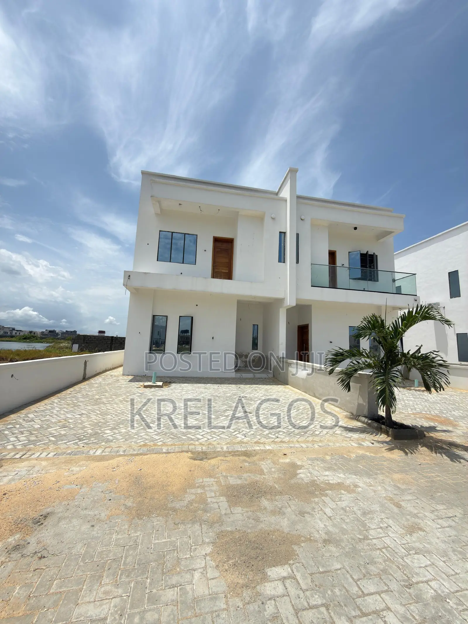 4bdrm Duplex in Abraham Adesanya Estate for sale in Abraham Adesanya Estate