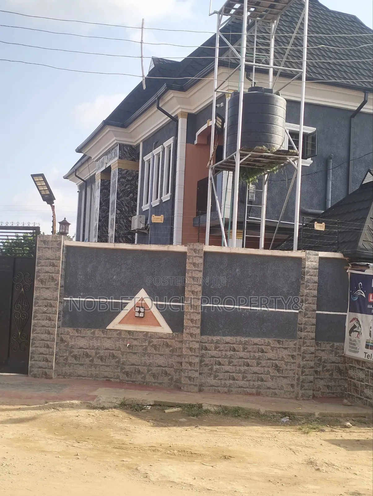 4bdrm Duplex in By Madam Nancy, Iseri Olofin for sale in Iseri Olofin