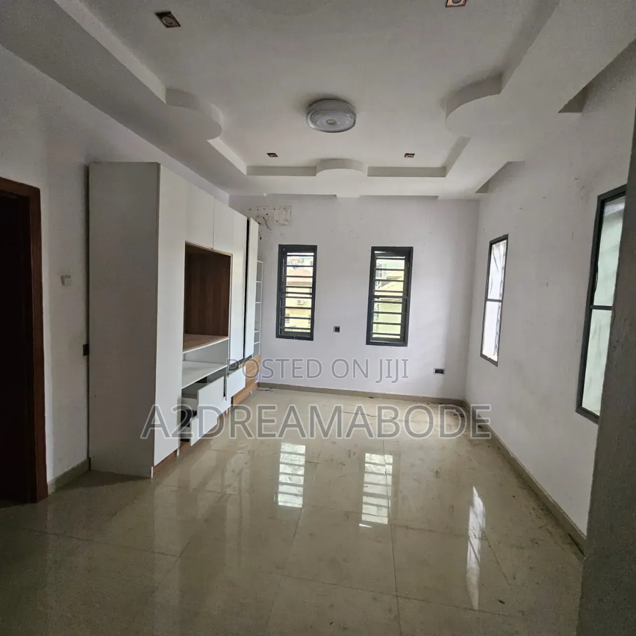 5bdrm Duplex in Magodo Phase 2 Gra for rent in GRA Phase 2 Shangisha