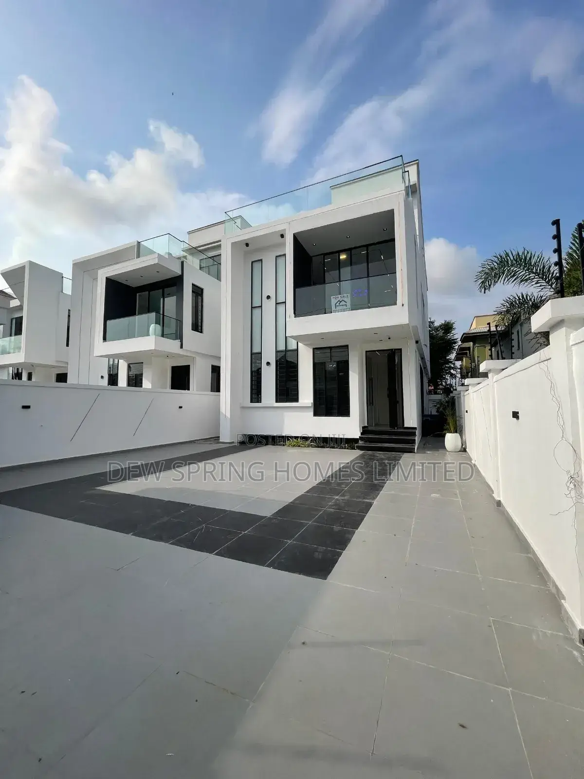 Furnished 5bdrm Duplex in Lekki Phase 1 for sale in Lekki Phase 1
