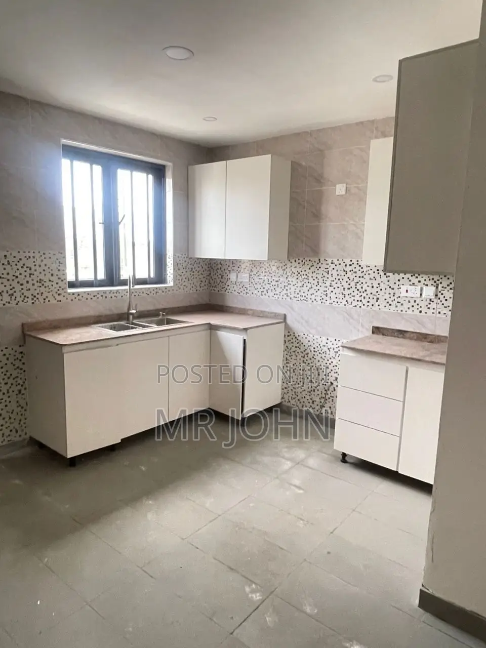 2bdrm Apartment in New Road, Lekki for rent in Lekki