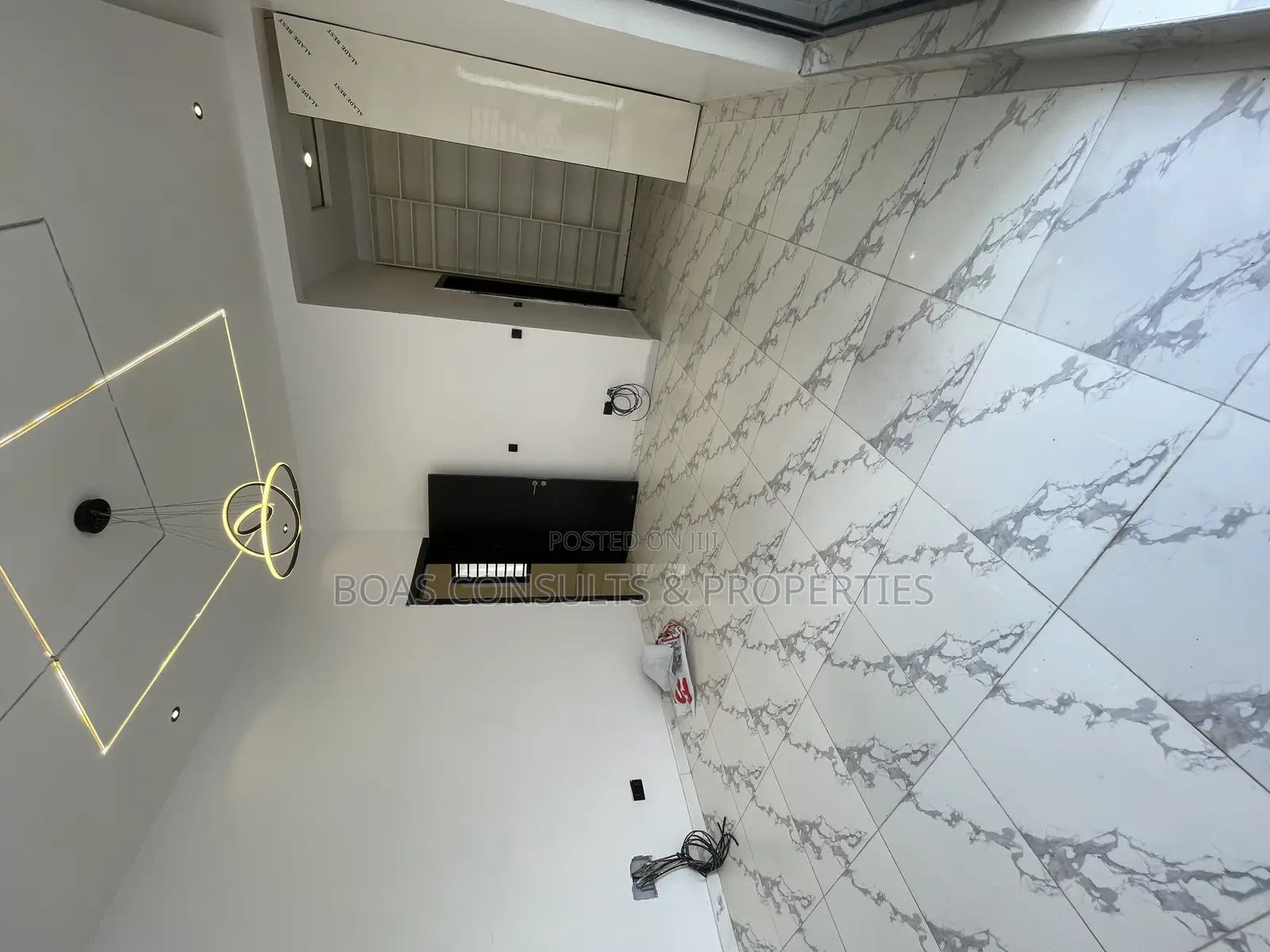 4bdrm Duplex in Ilaje / Lekki for sale in Ilaje / Lekki