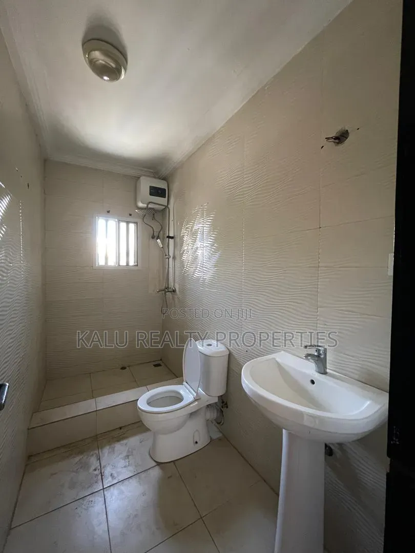 3bdrm Apartment in Ologolo for rent in Ologolo