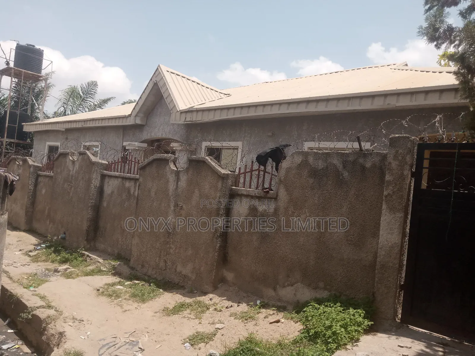 Furnished 10bdrm House in Karu-Nasarawa for sale in Karu-Nasarawa