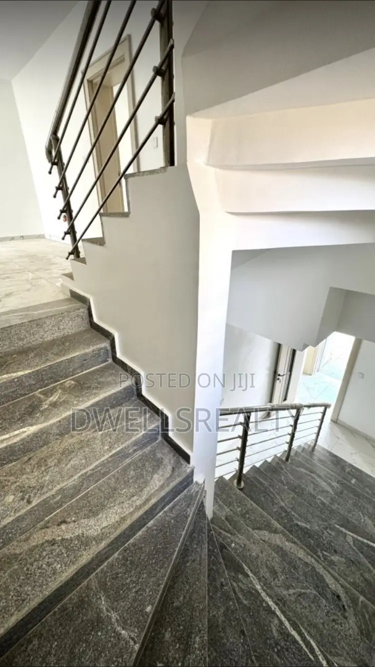 4bdrm Duplex in Boite Lapis 1, Jabi for sale in Jabi