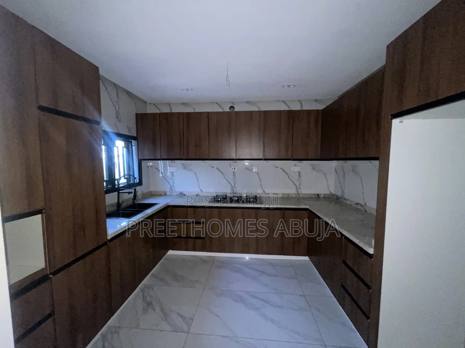 Exquisite 4 Bedrooms Terrace With Bq in Asokoro