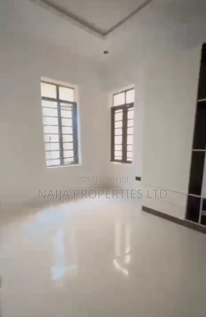 Mini Flat in Lekki Scheme 2, Abraham Adesanya for rent in Abraham Adesanya